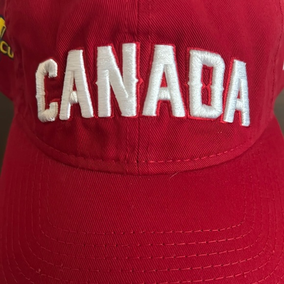 9Twenty Canada Gold Cup Cap Hockey Red - Picture 2 of 10